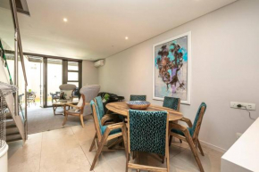 Stylish Apartment w/ inverter 1km 2Hyde Park
